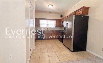 273 Oxmoor Pl in Birmingham, AL - Building Photo - Building Photo