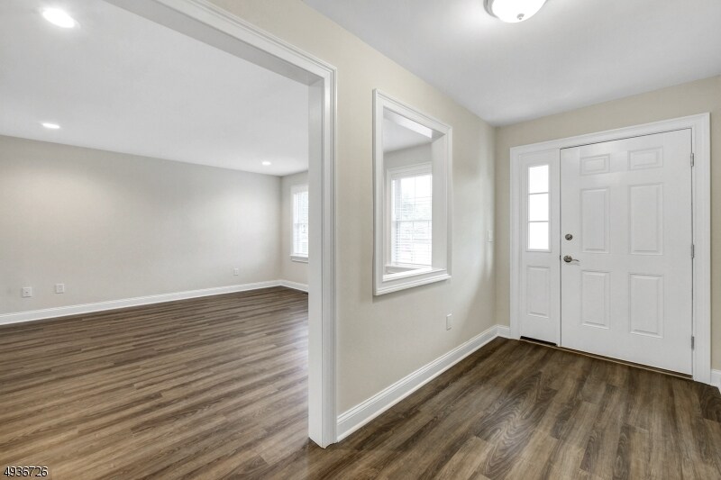 785 Springfield Ave in Summit, NJ - Building Photo