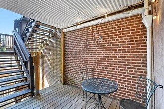281 4th St in Jersey City, NJ - Building Photo - Building Photo