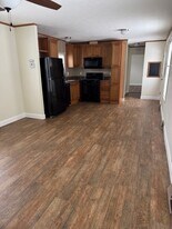 75 Terrace Ct in Clifton Park, NY - Building Photo