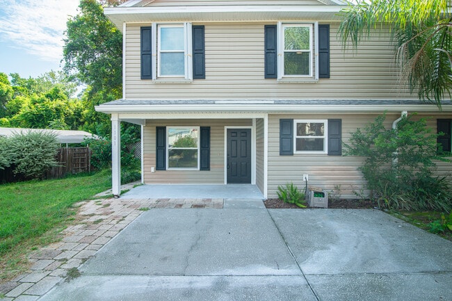 property at 1101 Scheidel Ct