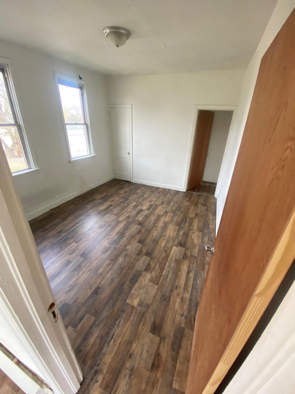 property at 1101 Evans Ave