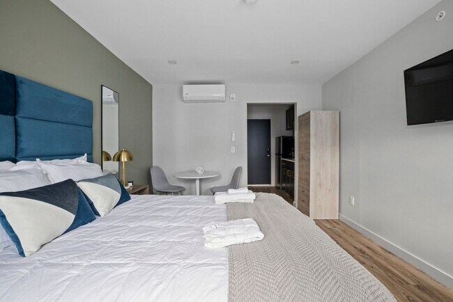 89 Cottage St in Middletown, NY - Foto de edificio - Building Photo