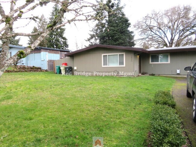 4580 SW 196th Ave in Beaverton, OR - Building Photo - Building Photo