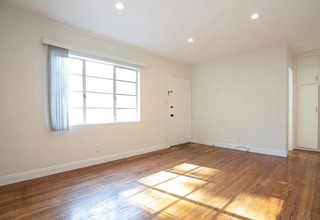 347 W Dryden St, Unit B in Glendale, CA - Foto de edificio - Building Photo