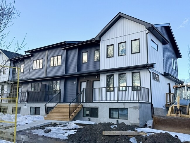 property at 14405 127 St