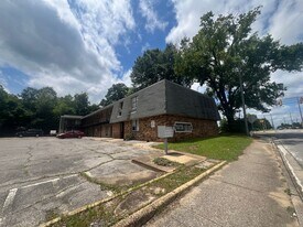2914 Martin Luther King Jr Blvd in Tuscaloosa, AL - Building Photo