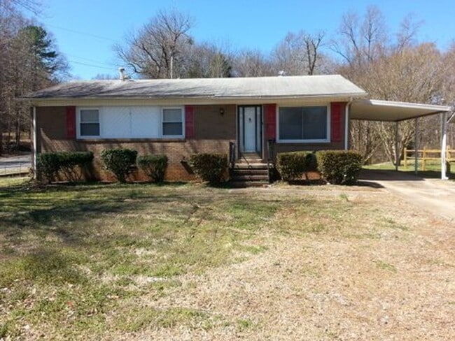 property at 2901 Cricketeer Dr