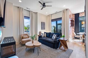 722 Mcferrin Ave in Nashville, TN - Building Photo