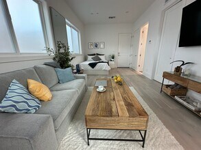 4067 Michael Ave in Los Angeles, CA - Building Photo - Building Photo