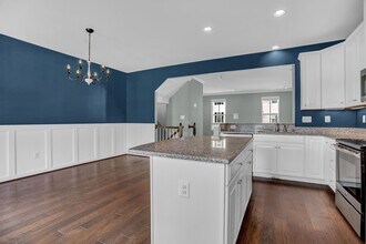 8224 Secluded Cove Ln in Baltimore, MD - Building Photo - Building Photo