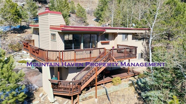 property at 131 Meadow Ln