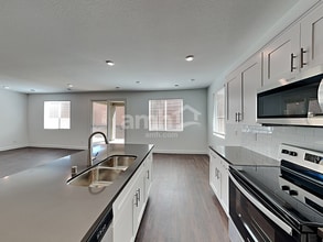 8927 Tiger Tooth Ave in Las Vegas, NV - Building Photo - Building Photo