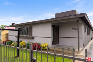 10509 S Van Ness Ave in Inglewood, CA - Building Photo
