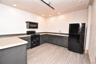 152 Court St in Watertown, NY - Building Photo - Building Photo