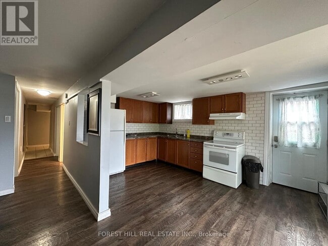 property at 354 Britannia Ave