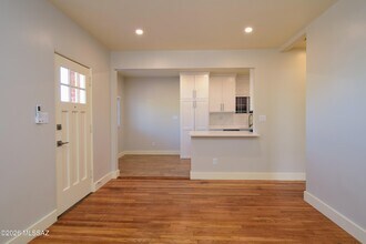 130 N Cherry Ave in Tucson, AZ - Building Photo - Building Photo