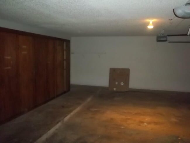8607 Utica Ave in Lubbock, TX - Building Photo - Building Photo