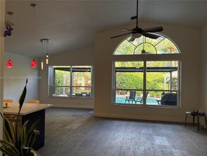 1151 NW 130th Ave in Pembroke Pines, FL - Building Photo - Building Photo