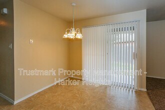 301 Bee Crk Dr in Copperas Cove, TX - Building Photo - Building Photo