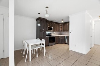 41 Coriander Way in Englewood, NJ - Building Photo - Building Photo
