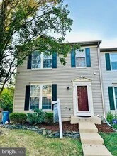 25415 Morse Dr in Chantilly, VA - Building Photo - Building Photo
