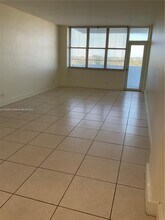 7441 Wayne Ave in Miami, FL - Building Photo - Building Photo