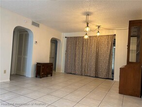 603 Manor Cir in Sebring, FL - Building Photo - Building Photo