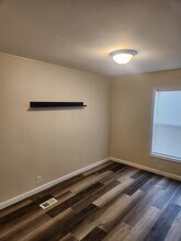 327 Becky Ln in Jacksonville, NC - Building Photo - Building Photo