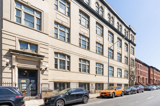 Cobble Hill School in Brooklyn, NY - Building Photo - Building Photo