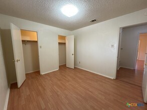 3422 Chisholm Trail in Killeen, TX - Building Photo - Building Photo