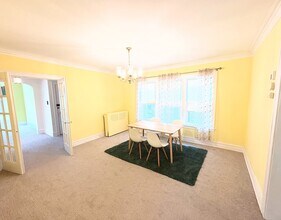 6652 N Campbell Ave in Chicago, IL - Building Photo - Building Photo