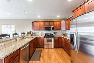 1932 Sun Crest Dr in Whitefish, MT - Building Photo - Building Photo