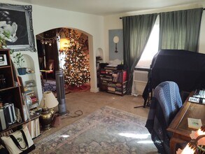 1202 W San Antonio St in San Marcos, TX - Building Photo - Building Photo