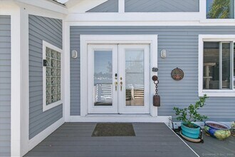 129 Rogers Ave in Milford, CT - Building Photo - Building Photo