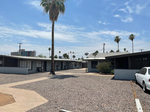 1621-1623 E Pinchot Ave in Phoenix, AZ - Building Photo - Building Photo