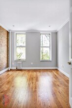 277 E 10th St in New York, NY - Building Photo - Building Photo