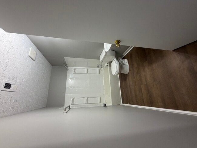 property at 1653 Brittany Ln