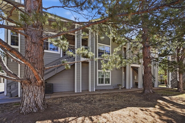 7470 Singing Hills Dr in Boulder, CO - Building Photo - Building Photo