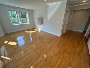 36 Madison St in Somerville, MA - Foto de edificio - Building Photo