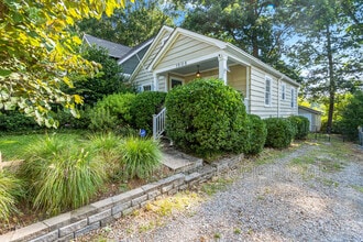 1608 Onslow Dr in Charlotte, NC - Building Photo - Building Photo