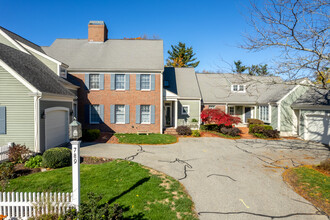 1 Ipswich Rd in Topsfield, MA - Foto de edificio - Primary Photo