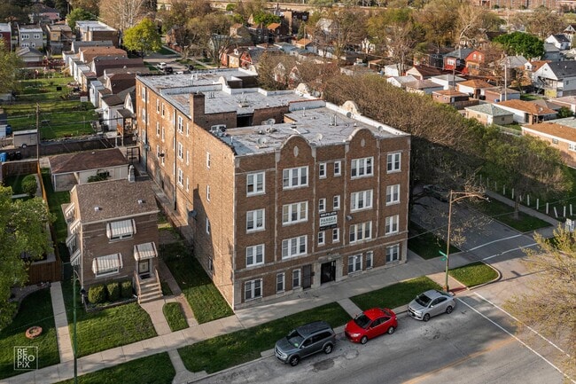 9244 S Saginaw 2626 E 93rd Chicago, IL 60617 in Chicago, IL - Building Photo - Building Photo