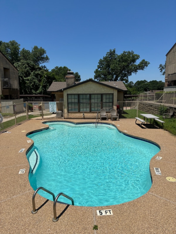 property at 1730 Crestpoint Dr