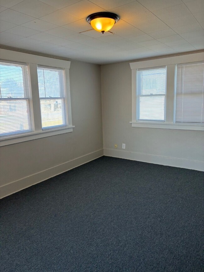 1311 Hansen Ave in Burley, ID - Building Photo - Building Photo