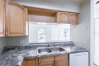 1404 Northlake Dr, Unit 1404 in Sanford, FL - Building Photo - Building Photo