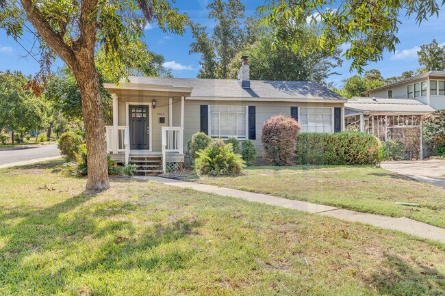 property at 4815 Woodview Ave