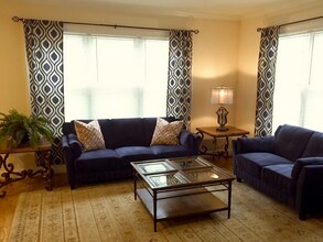 64 Litchfield St, Unit 2 in Boston, MA - Building Photo - Building Photo