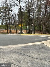 12211 Stevenson Ct, Unit 12211 in Woodbridge, VA - Foto de edificio - Building Photo