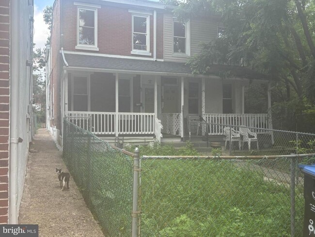 property at 821 Chain St